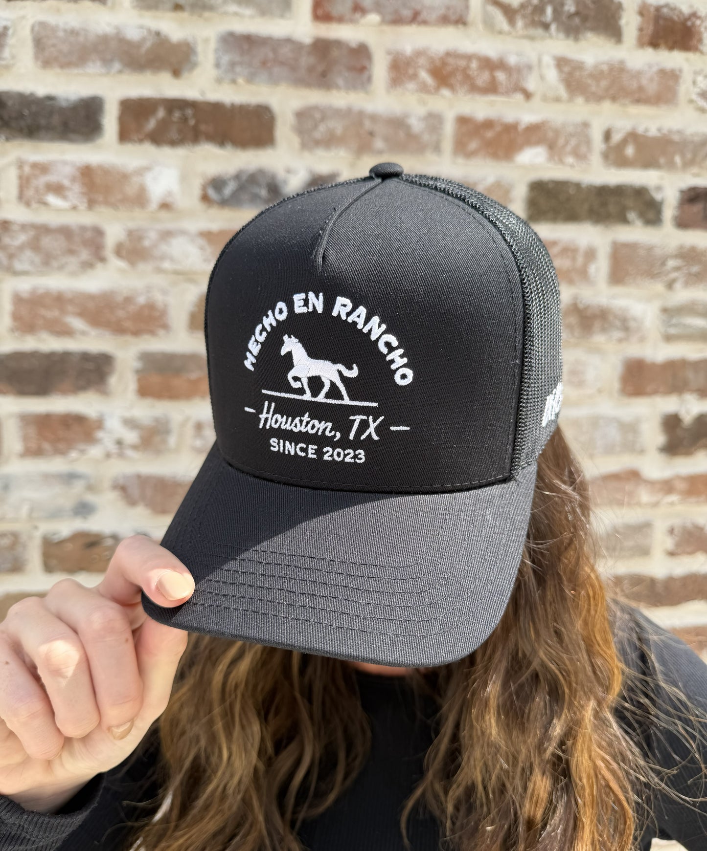 HECHO EN RANCHO -  Rodeo Collection | Black with White Stitching Structured Trucker| Pre-curved Snapback