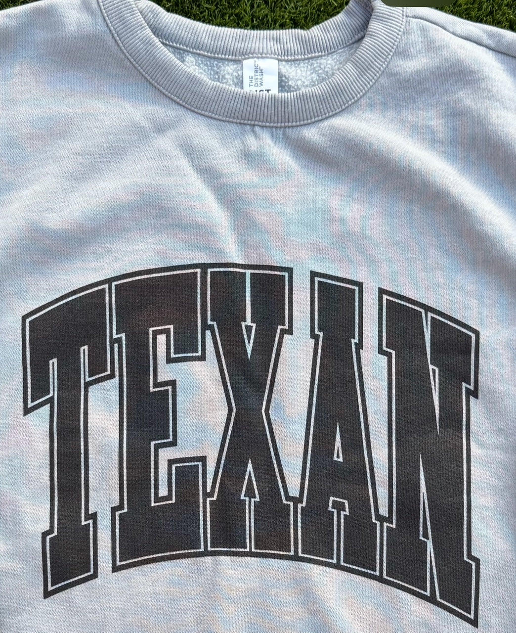 TEXAN Sweatshirt - BLACK | AVAILABLE WHILE INVENTORY LASTS