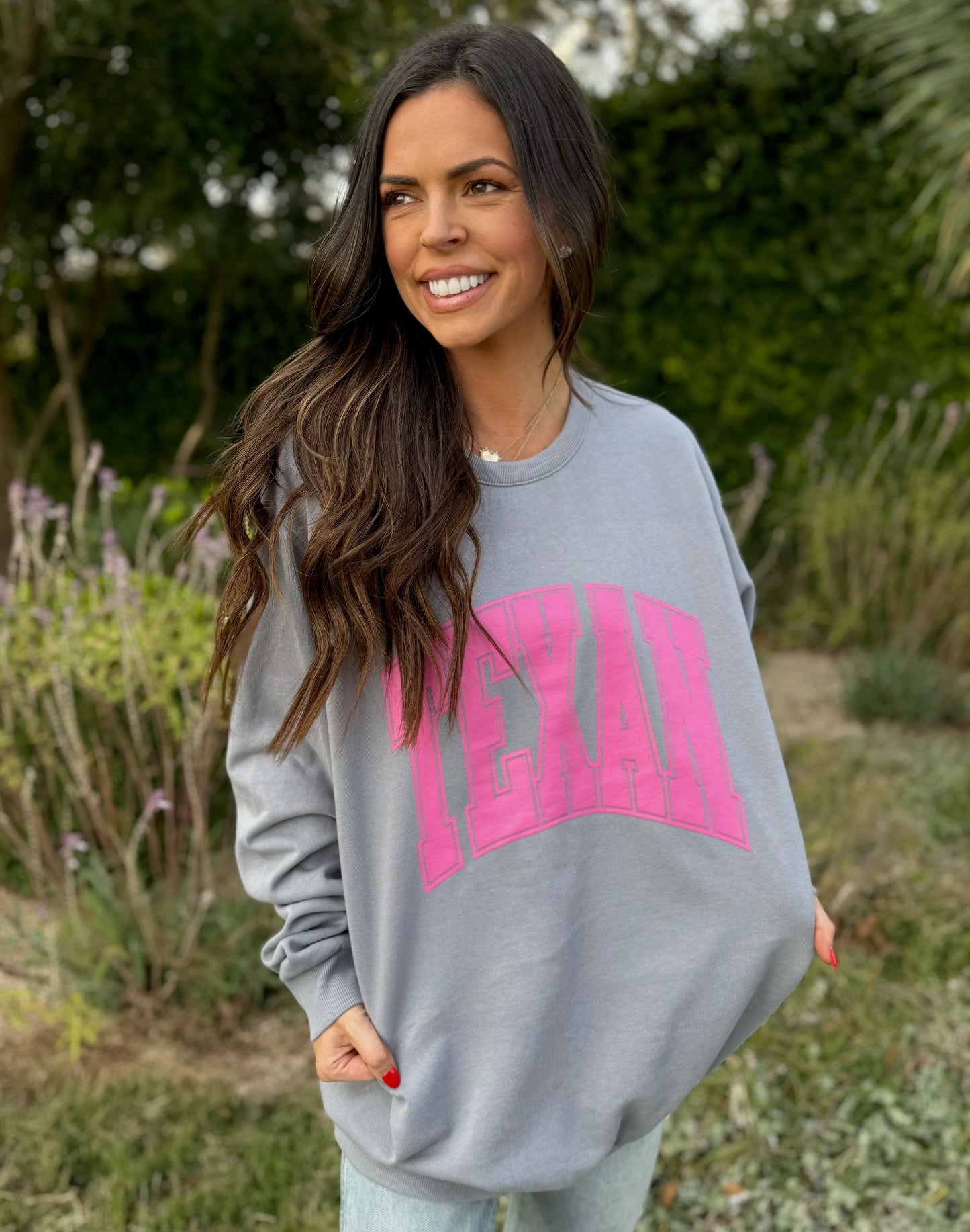 TEXAN Sweatshirt - PINK | AVAILABLE WHILE INVENTORY LASTS