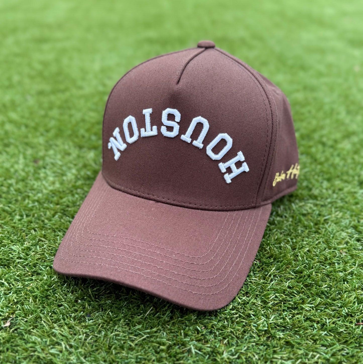 BROWN | Brown with White Stitching | Pre-curved Snapback