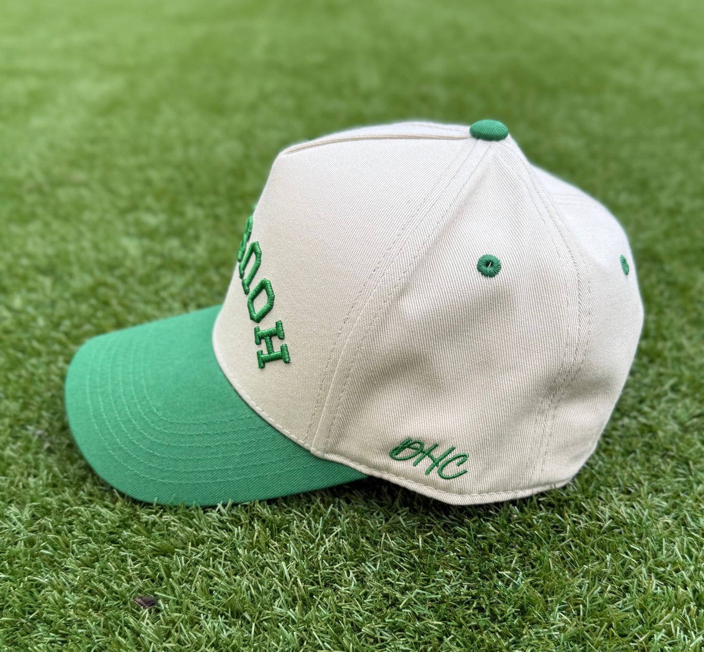 Off-White & TRUE Green | Pre-curved Snapback