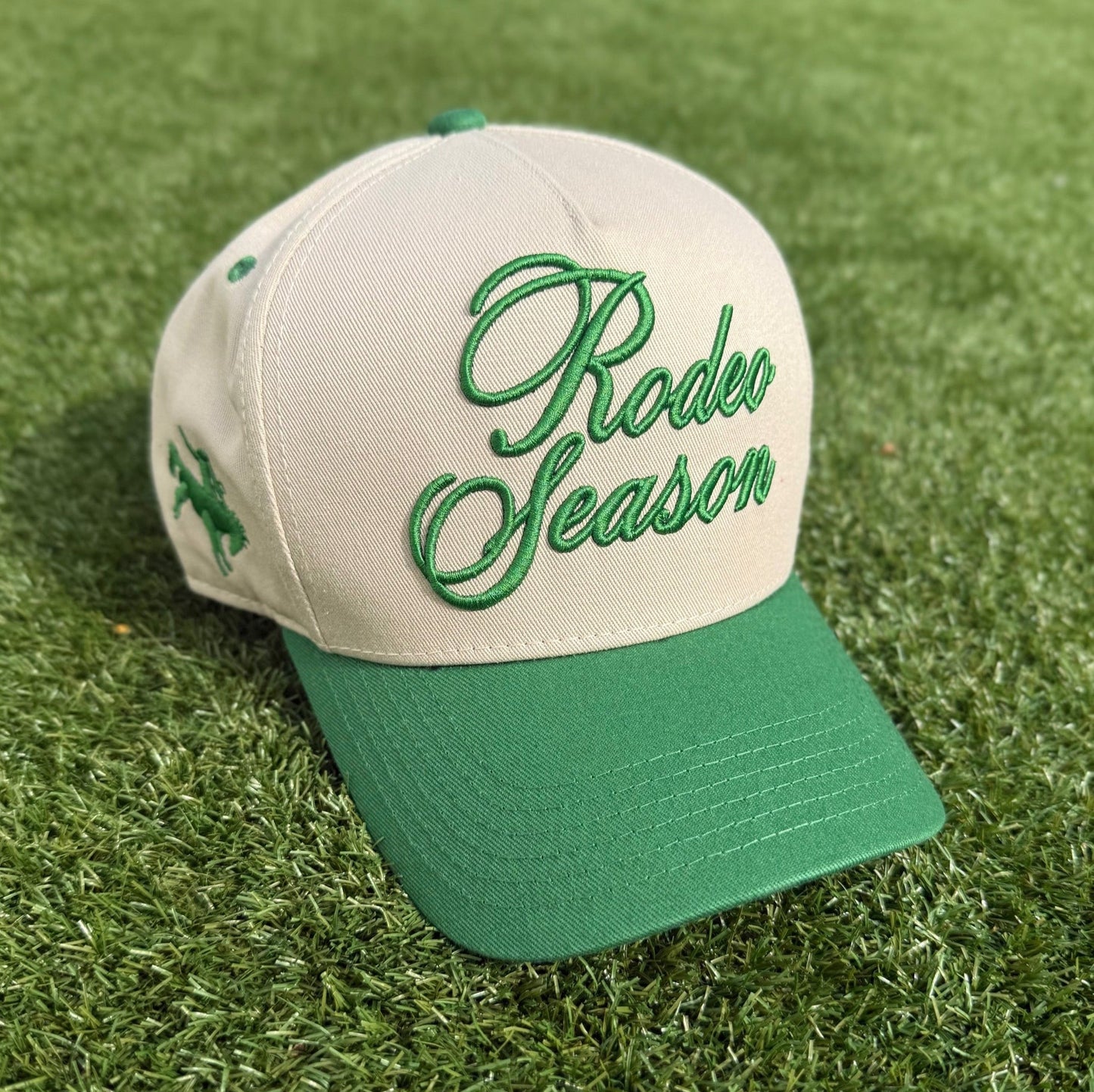 Rodeo Season - Rodeo Collection | Off-White & Green | Pre-curved Snapback