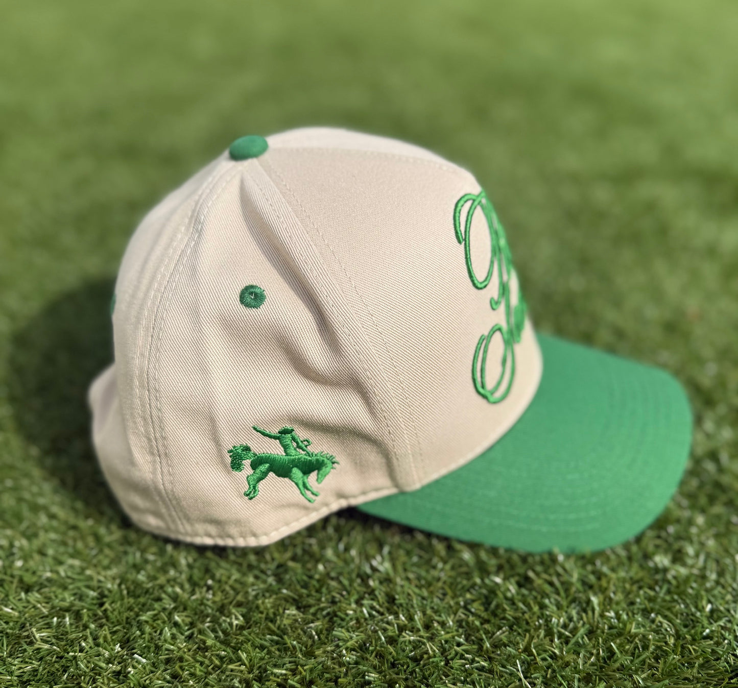 Rodeo Season - Rodeo Collection | Off-White & Green | Pre-curved Snapback