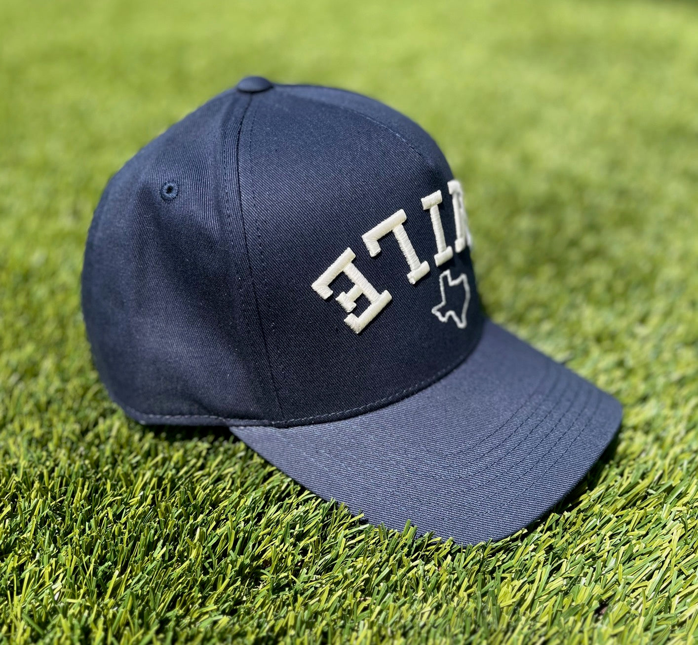 Smile Texas Custom Navy | Pre-Curved Snapback