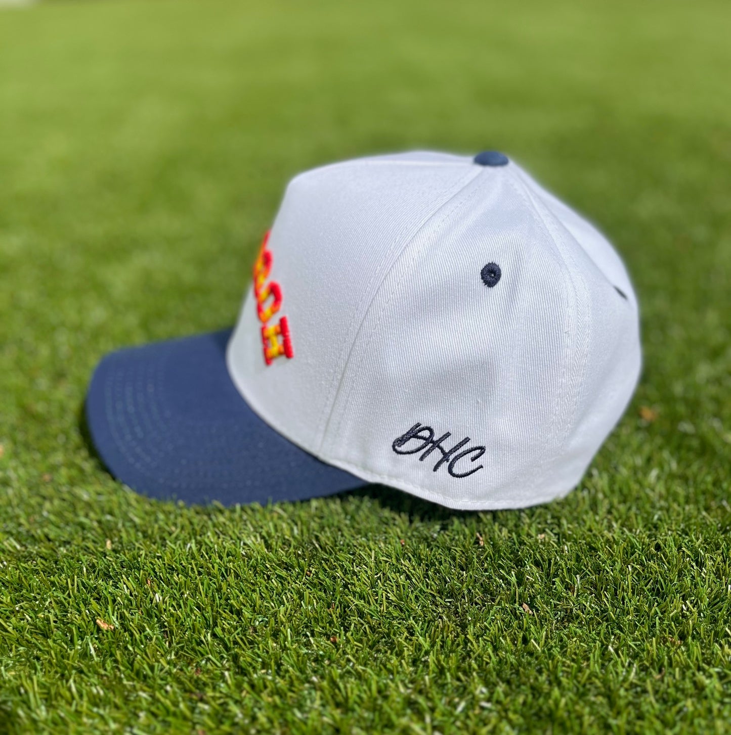 Retro Layered - White with Navy | Pre-curved Snapback