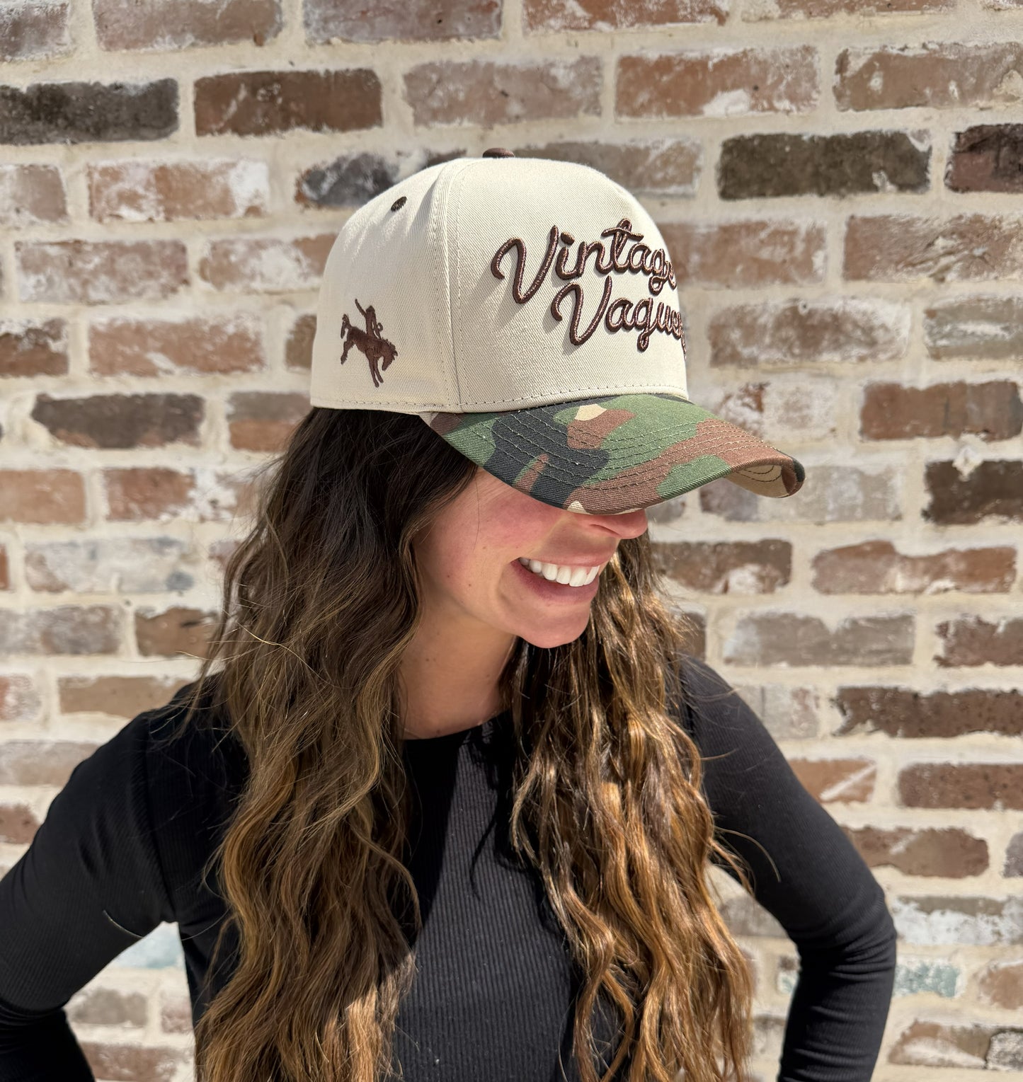 Vintage Vaquero - Rodeo Collection | Off-White + Camo 100% Cotton | Pre-curved Snapback